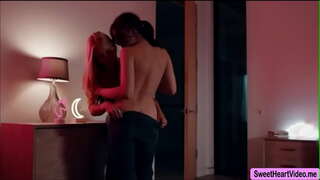 Ниһайәт Ванделл Милфа Саралар-йәғни Лив киской лизать Уайлд