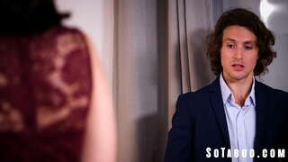 Noaptea Balului Cam Aprinde Pasiunea Dintre Frate Si Sora