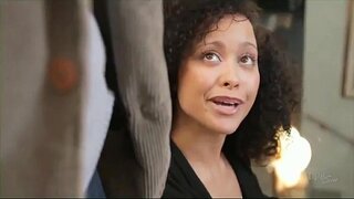 Был ир-егеттең үҙ әсәйем менән шөғөлләнә хмыров Остин