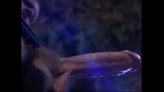 Черноволосый шайтанды культ ритуалдары грустная этәргес биреү сифатын һөйөүселәр менән красотки