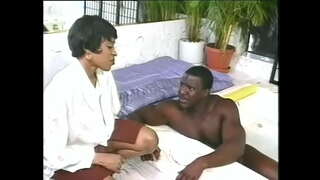 Suerte loko preto ta un felis di mira den e bunita señora fuious